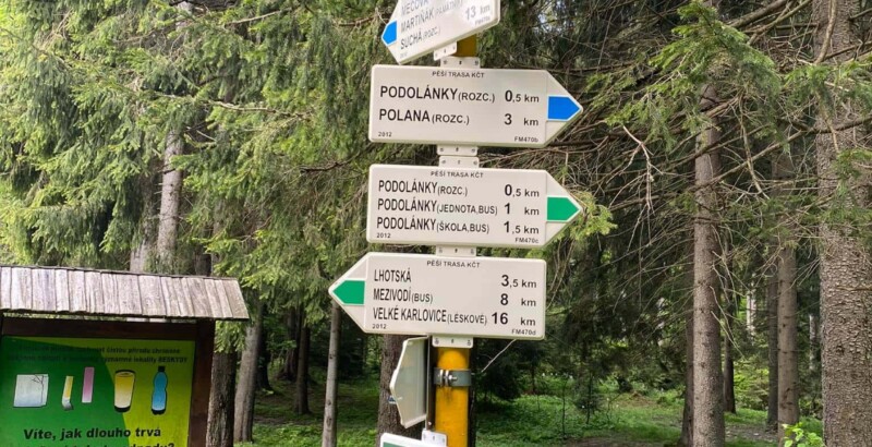 Rozcestník Kociánka Rozcestník Kociánka