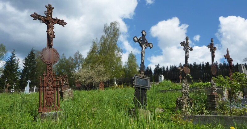Hřbitov ve Starých Hamrech Hřbitov ve Starých Hamrech