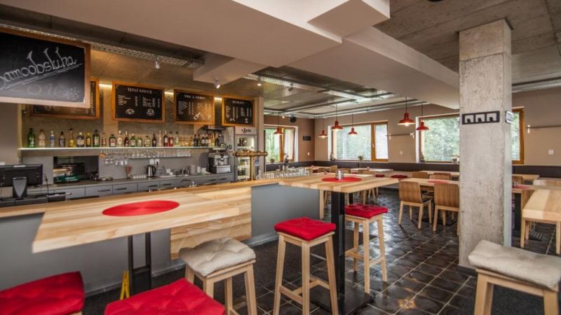 Po medvědích tlapkách: Chata pod Lysou - Restaurace Po medvědích tlapkách: Chata pod Lysou - Restaurace