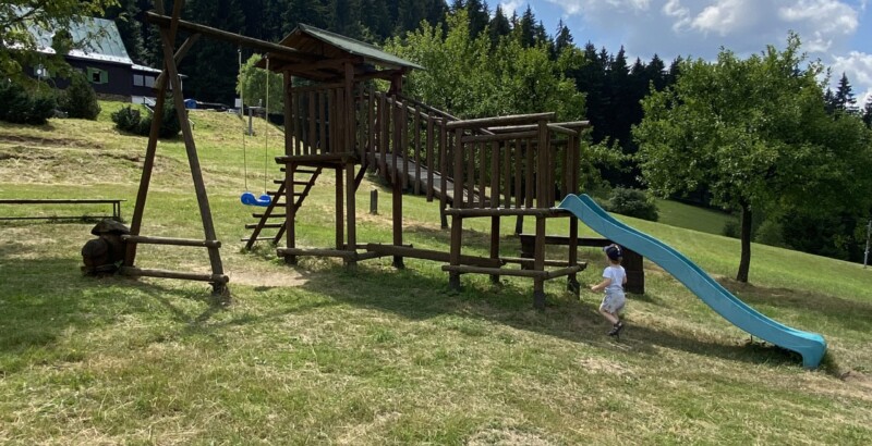 Hřiště pod Horskou chatou Doroťanka